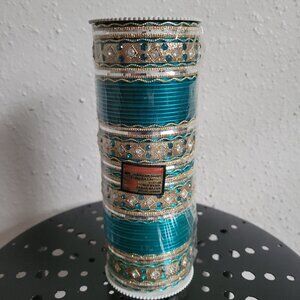 Jawahar Shah Kundan Bangle Bracelet